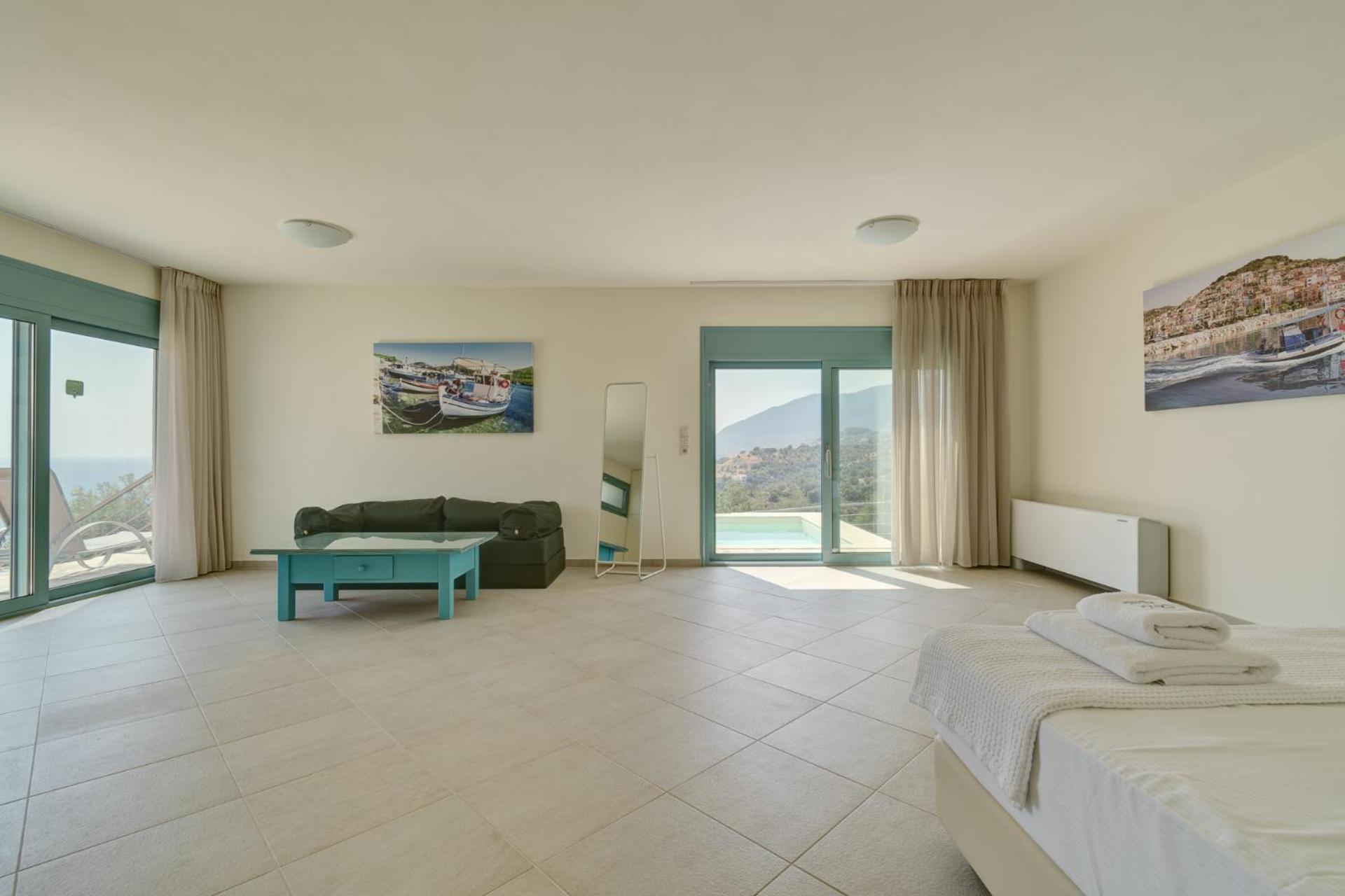 Ouzo Panoramic Houses 1, With Private Pool Plomari Oda fotoğraf